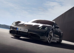 Porsche Taycan 4S Black Edition: Stealth Luxury Meets Electric Power